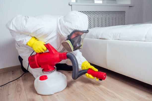 Best Commercial Pest Control Services  in King, WI